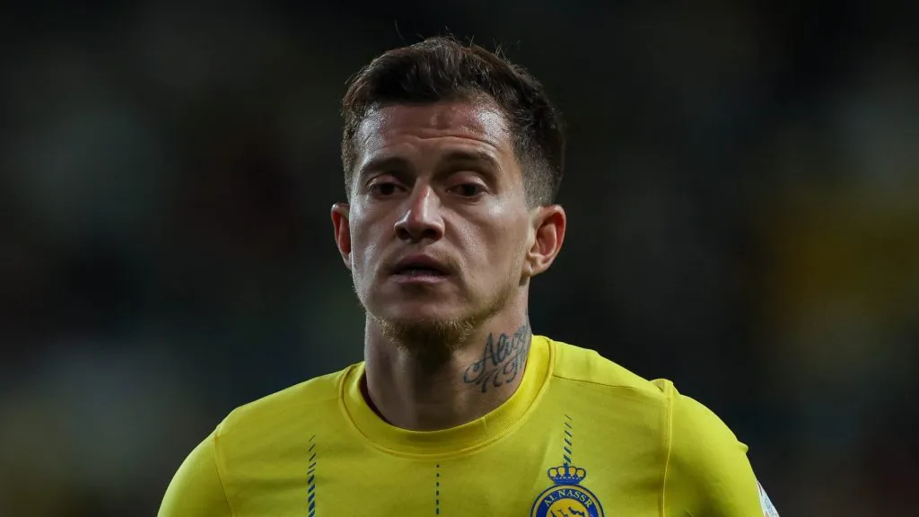 Foto: Yasser Bakhsh/Getty Images – Otávio tem mais um ano de contrato no Al-Nassr e foi oferecido ao Imortal.