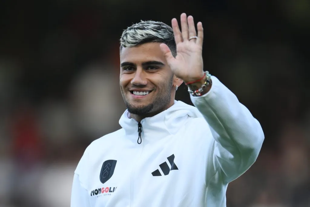 Andreas Pereira jogando pelo Fulham (Photo by Alex Broadway/Getty Images)