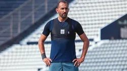 Hernán Barcos, ex-centroavante do Grêmio (Divulgação/X @ClubALoficial)