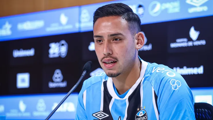 Erick Noriega em entrevista coletiva de apresentação
