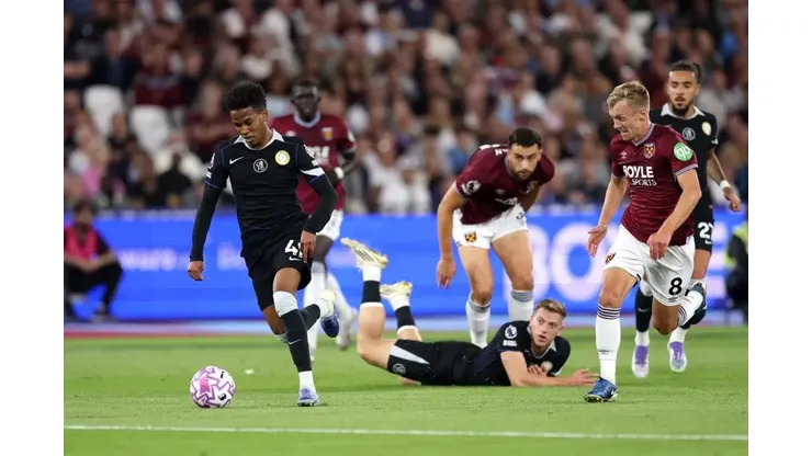 West Ham x Chelsea: Estêvão se torna o jogador mais jovem a dar uma assistência na Premier League. (Photo by Julian Finney/Getty Images)