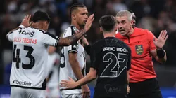 Vasco e Corinthians se enfrentarão neste final de semana. Foto: Ettore Chiereguini/AGIF.