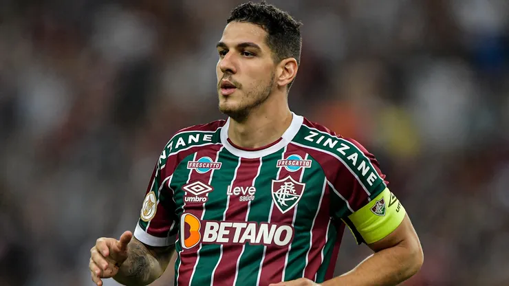 Ex-Fluminense, Nino segue atraindo o interesse do Vasco - Foto: Thiago Ribeiro/AGIF