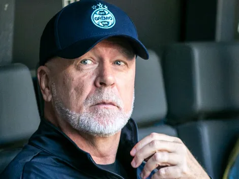 Mano Menezes tem quatro dúvidas pro jogo com o Mirassol