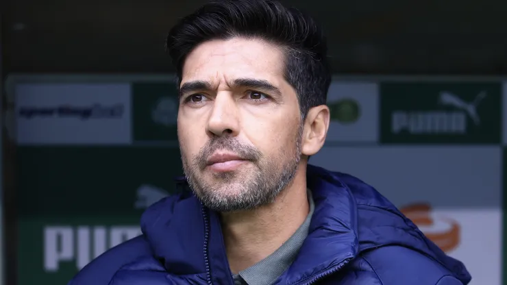 Abel Ferreira no comando do Palmeiras - Foto: Marcello Zambrana/AGIF