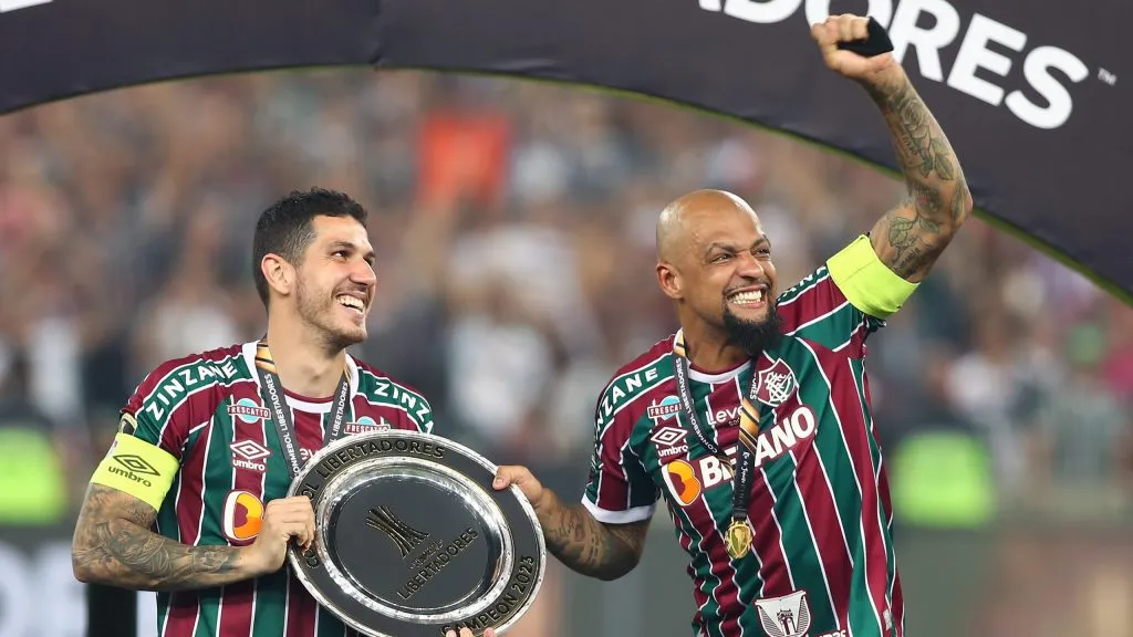 Nino e Felipe Melo pelo Fluminense. (Photo by Raul Sifuentes/Getty Images)