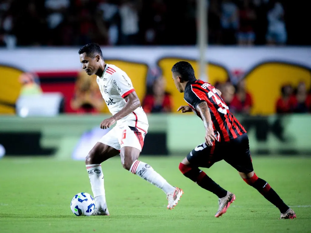 Flamengo venceu por 2 a 1 no jogo do Barradão. Foto: Jhony Pinho/AGIF