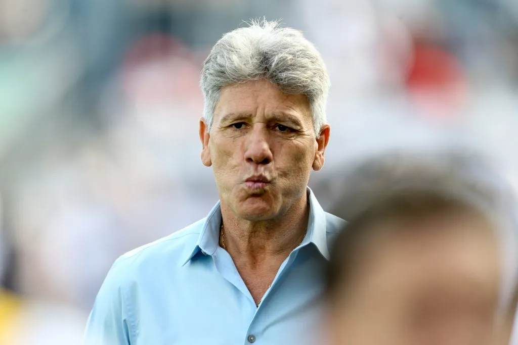 SP – BRAGANCA PAULISTA – 23/08/2025 – BRASILEIRO A 2025, BRAGANTINO X FLUMINENSE – Renato Gaucho tecnico do Fluminense durante a partida contra o Bragantino no estadio Cicero De Souza Marques em Braganca Paulista (SP), pelo campeonato Brasileiro A 2025. Foto: Marlon Costa/AGIF