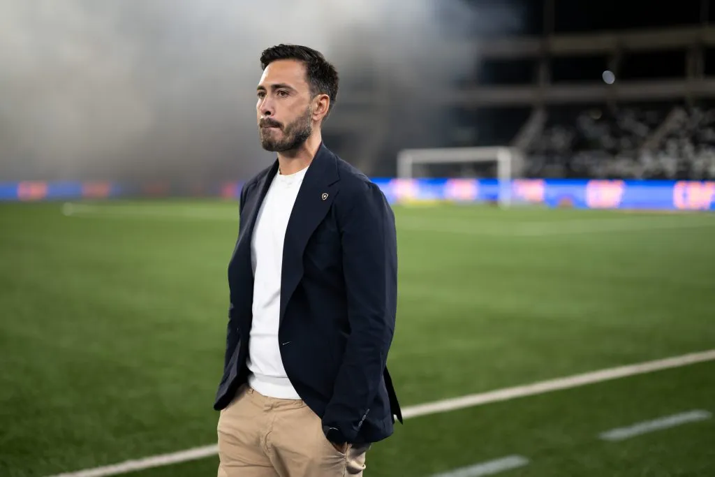 RJ – RIO DE JANEIRO – 29/07/2025 – COPA DO BRASIL 2025, BOTAFOGO X BRAGANTINO – Davide Ancelotti tecnico do Botafogo durante partida contra o Bragantino no estadio Engenhao pelo campeonato Copa Do Brasil 2025. Foto: Jorge Rodrigues/AGIF