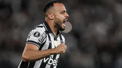 Arthur Cabral pelo Botafogo. Foto: Thiago Ribeiro/AGIF