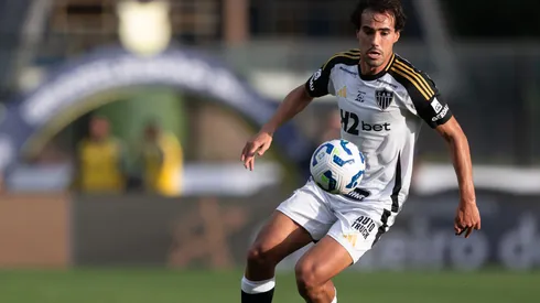 Meio-campista não perdeu jogos contra o São Paulo no Atlético-MG (Foto: Jorge Rodrigues/AGIF)