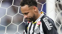 Neymar durante partida entre Cruzeiro e Santos, no Mineirão, pelo Brasileirão.
