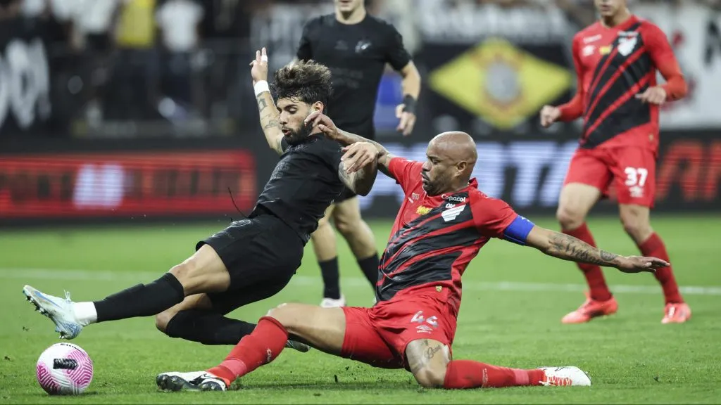 Último jogo entre Corinthians x Athletico-PR terminou 5 a 2. Foto: Alexandre Schneider/Getty Images