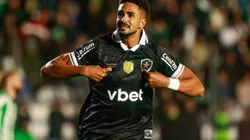 RS - CAXIAS DO SUL - 24/08/2025 - BRASILEIRO A 2025, JUVENTUDE X BOTAFOGO - Chris Ramos jogador do Botafogo comemora seu gol durante partida contra o Juventude no estadio Alfredo Jaconi pelo campeonato Brasileiro A 2025. Foto: Luiz Erbes/AGIF