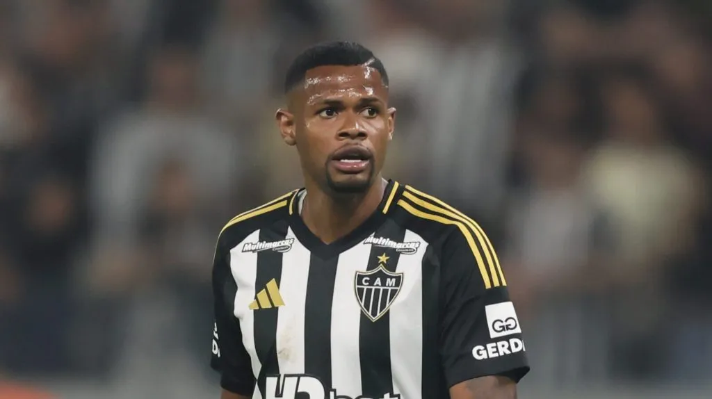 Junior Santos no Atlético. Foto: Gilson Lobo/AGIF