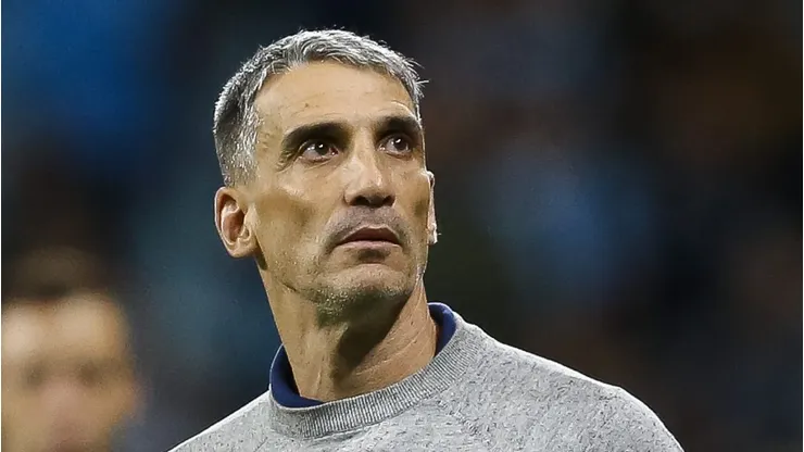 — Vojvoda, novo treinador do Santos