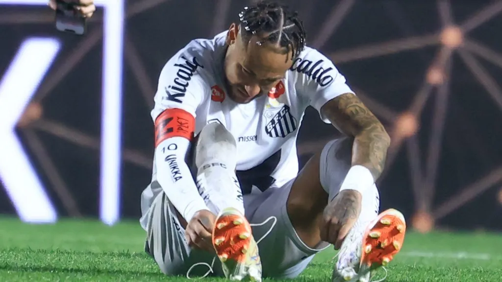 Situação de Neymar é exposta nos bastidores do clube – Foto: Marcello Zambrana/AGIF