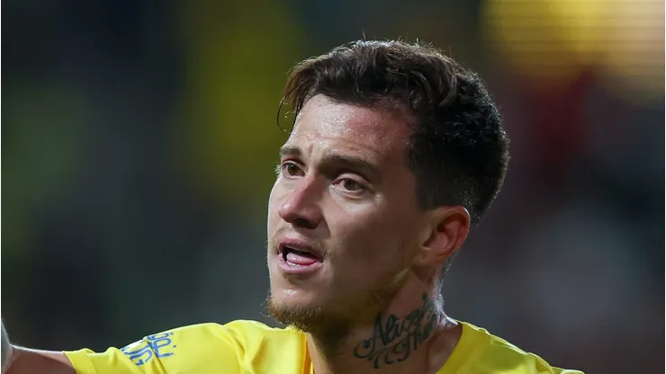 Otávio durante jogo do Al-Nassr, da Arábia Saudita.