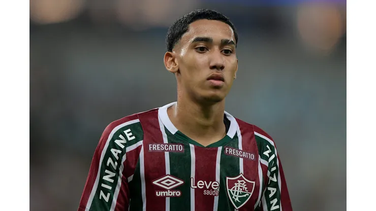 RJ - RIO DE JANEIRO - 02/02/2025 - CARIOCA 2025, FLUMINENSE X BOAVISTA - Isaque jogador do Fluminense durante partida contra o Boavista no estadio Maracana pelo campeonato Carioca 2025. Foto: Thiago Ribeiro/AGIF