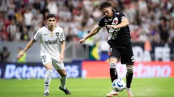 Nuno Moreira e Savarino vão se enfrentar novamente em Vasco x Botafogo - Foto: – Foto: Isabela Azine/AGIF