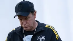 Cuca durante partida entre Vasco e Atlético-MG, em São Januário, pelo Brasileirão.