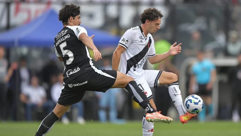 Vasco x Corinthians - Foto: Thiago Ribeiro/AGIF.