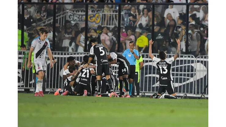 Corinthians venceu o Vasco pelo Brasileirão, mas também sofreu gols. Foto: Thiago Ribeiro/AGIF