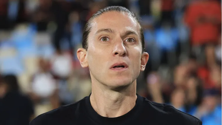 Filipe Luís, técnico do Flamengo em partida pelo campeonato brasileiro. Foto: (Foto: Buda Mendes/Getty Images)