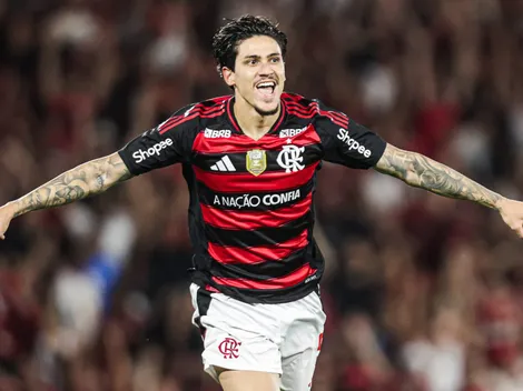 Pedro marca hat-trick durante goleada do Flamengo sobre o Vitória