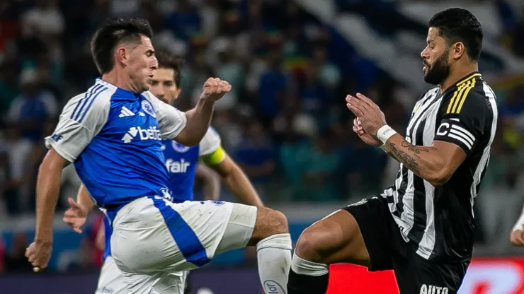 Cruzeiro medirá forças com o Atlético-MG. Foto: Fernando Moreno/AGIF.
