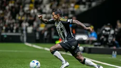 Atacante poderá reencontrar o Cruzeiro atuando pelo Galo (Foto: Fernando Moreno/AGIF)