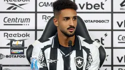 Novo camisa 9 foi apresentado - Foto: Vítor Silva/Botafogo.