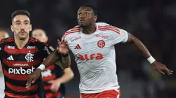 Ricardo Mathias, atacante do Inter em partida pelo campeonato brasileiro