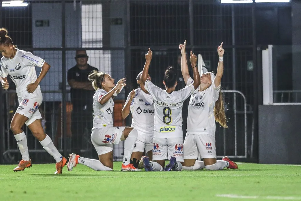 Sereias saem na frente no jogo de ida da final da Série A2. Foto: Reinaldo Campos/AGIF