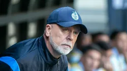 MG - BELO HORIZONTE - 17/08/2025 - BRASILEIRO A 2025, ATLETICO-MG X GREMIO - Mano Menezes tecnico do Gremio durante partida contra o Atletico-MG no estadio Arena MRV pelo campeonato Brasileiro A 2025.