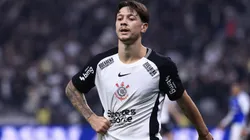 Corinthians ainda não pagou a compra de Rodrigo Garro - Foto: Marcello Zambrana/AGIF.