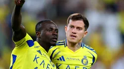 - Mané ao lado de Otávio (Foto: Abdullah Ahmed/Getty Images)