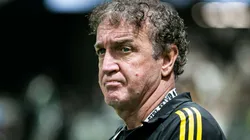 Treinador defende retrospecto positivo contra o Cruzeiro pelo Galo (Foto: Fernando Moreno/AGIF)