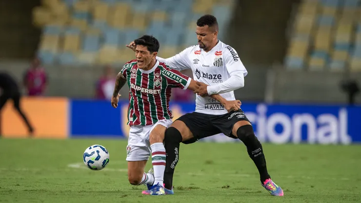 Santos e Fluminense se enfrentarão no próximo final de semana. Foto: Thiago Ribeiro/AGIF.