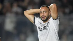 Arthur Cabral jogador do Botafogo durante partida contra o Vasco - Foto: Thiago Ribeiro/AGIF