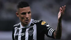 Guilherme Arana faz promessa para a torcida após derrota no clássico