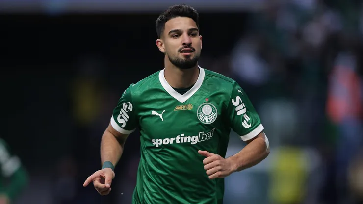 Flaco Lopez jogador do Palmeiras comemora seu gol durante partida contra o Ceara no estadio Arena Allianz Parque pelo campeonato Brasileiro A 2025. Foto: Ettore Chiereguini/AGIF