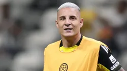 Lateral deu a sua opinião - Foto: Gilson Lobo/AGIF.