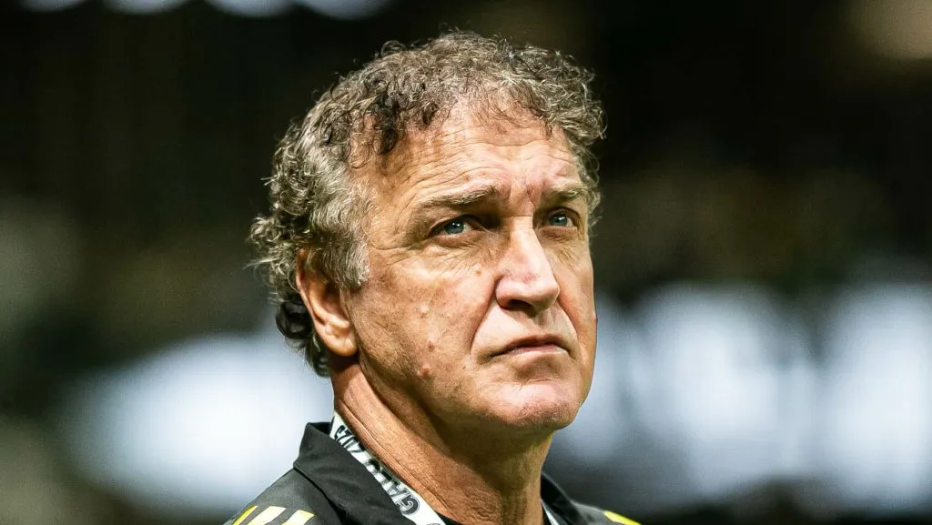 Foto: Fernando Moreno/AGIF – Cuca está de saída e Galo inicia contatos para definir substituto.