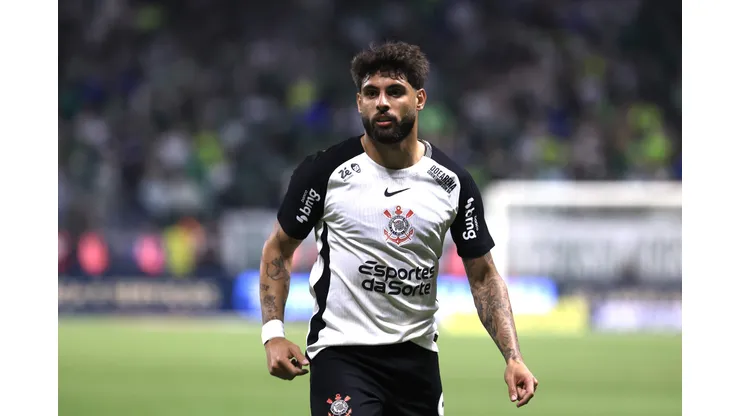 Arnaldo expõe situação de Yuri Alberto e diz que Corinthians encontrou solução com Gui Negão. Foto: Marcello Zambrana/AGIF