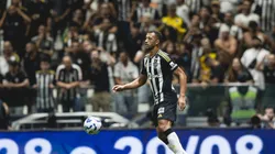 Zagueiro comentou derrota do Galo no clássico (Foto: Pedro Souza / Atlético)