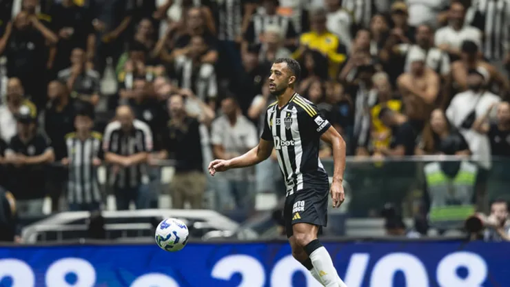 Zagueiro comentou derrota do Galo no clássico (Foto: Pedro Souza / Atlético)