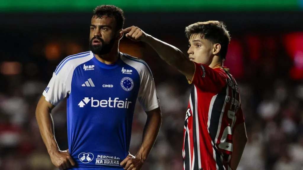 São Paulo ficou no empate com o Cruzeiro no 1º turno do Brasileirão 2025. Foto: Marco Miatelo/AGIF