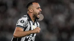 Arthur Cabral vem se destacando no Botafogo com Davide Ancelotti. Foto: Thiago Ribeiro/AGIF