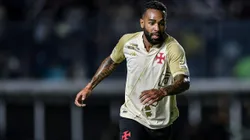 RJ - RIO DE JANEIRO - 28/10/2024 - BRASILEIRO A 2024, VASCO X BAHIA - Alex Teixeira jogador do Vasco durante partida contra o Bahia no estadio Sao Januario pelo campeonato Brasileiro A 2024.